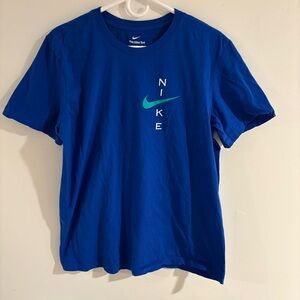 Nike | The Nike Tee Shirt - Blue Vertical Logo ; Mens L